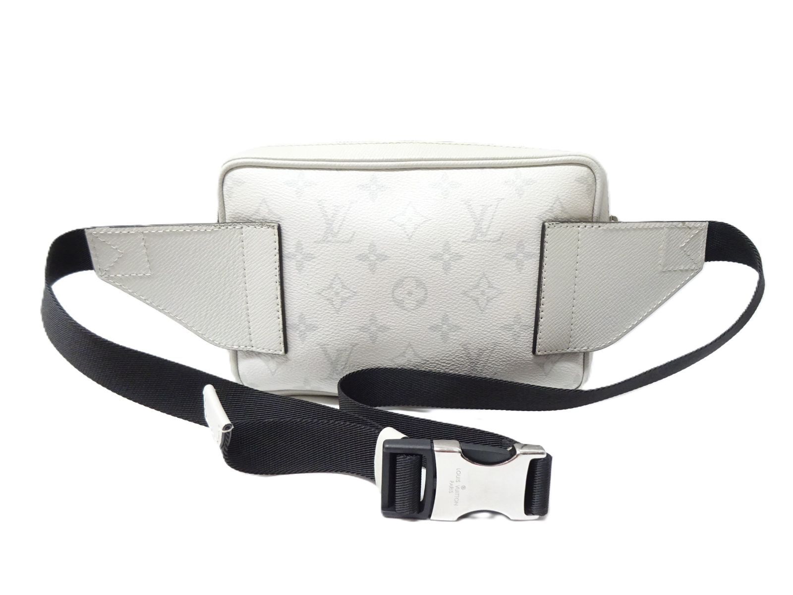 箱 袋 ルイヴィトン タイガラマ バムバッグ ボディバッグ M30247 ホワイト モノグラム FO0260