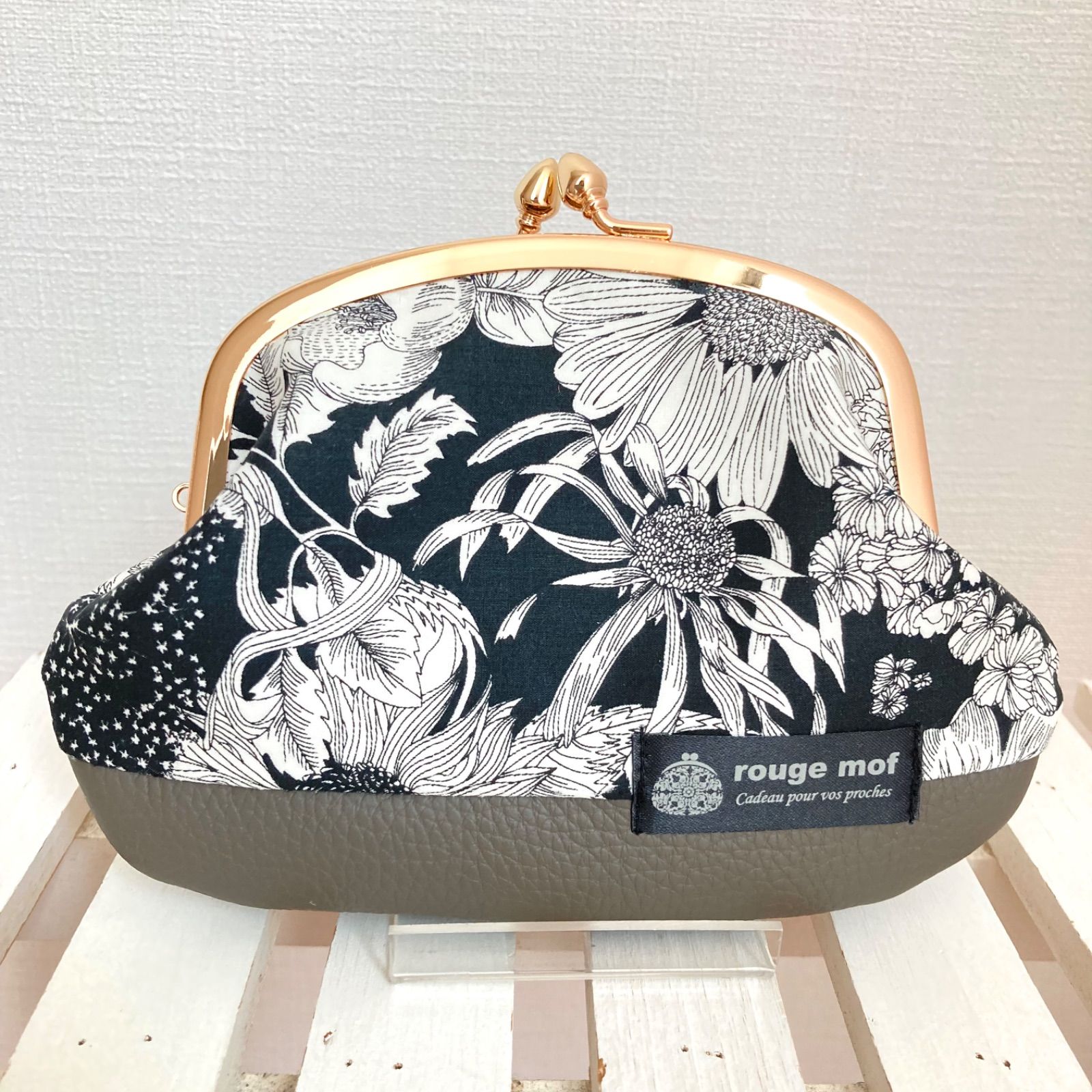 リバティと本革の親子がま口財布、ブラックキルティングがま口