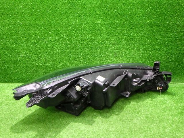 左ヘッドライト LED