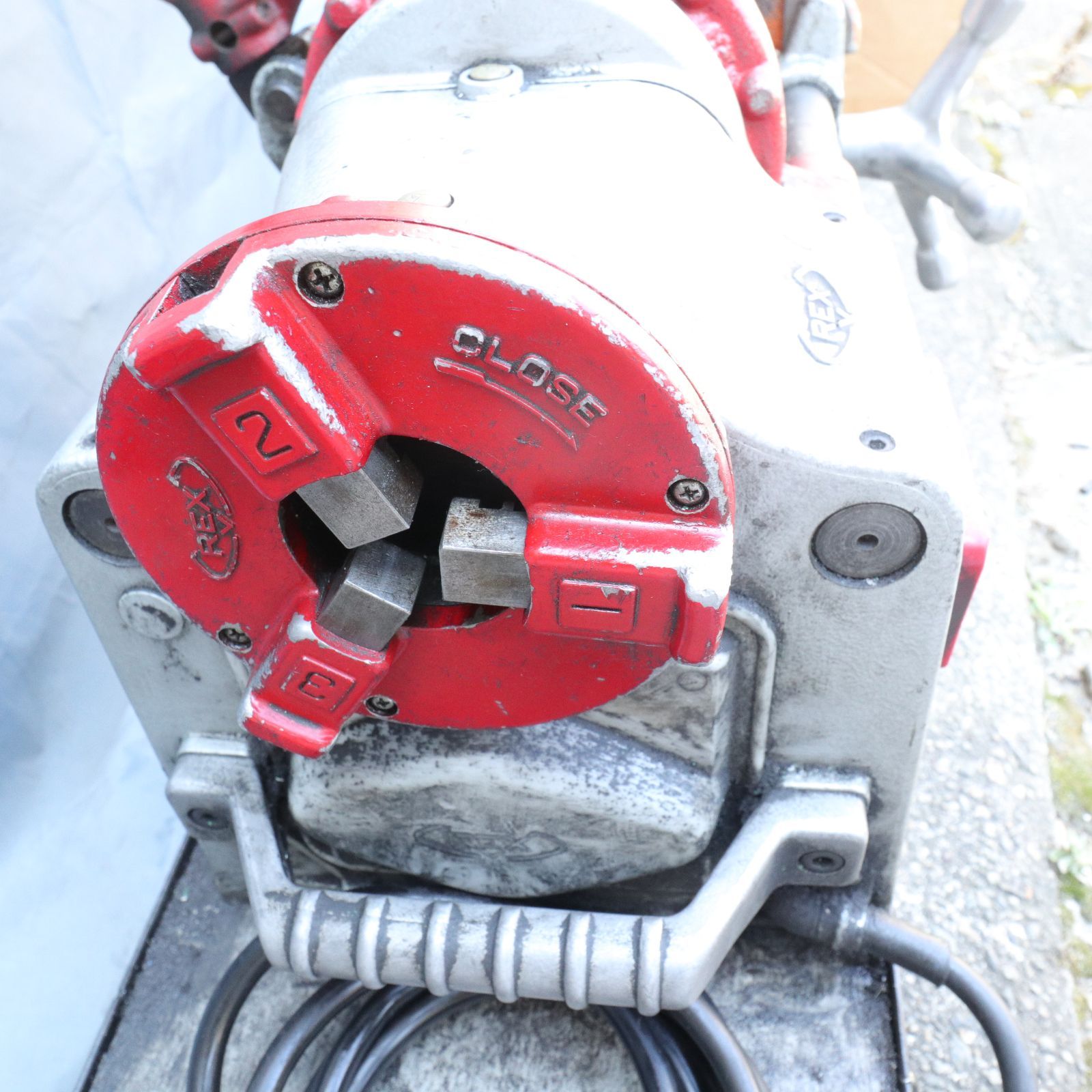 パイプマシン|パイプ切断機