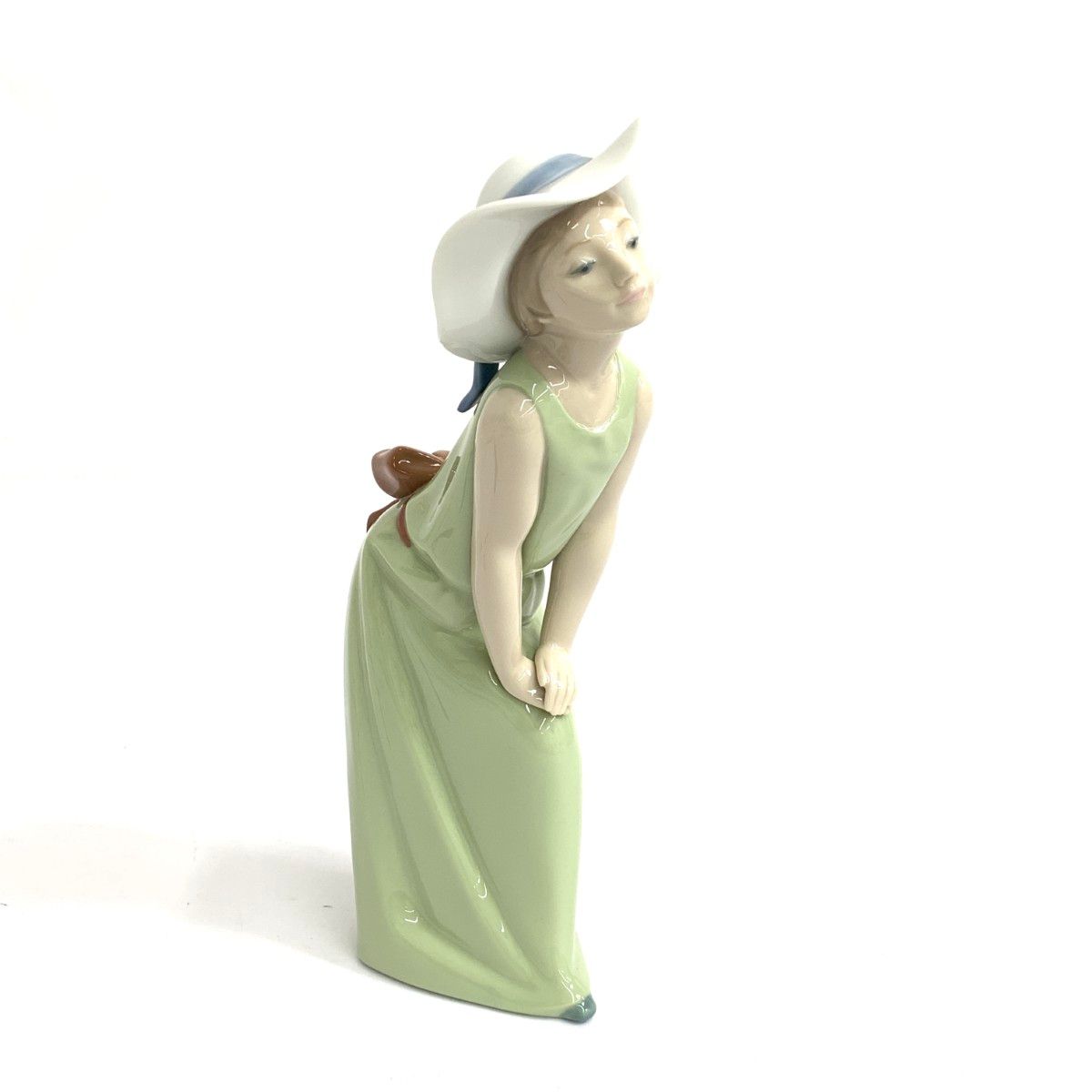 LLADRO リヤドロ フィギュリン/鏡の前で 5009 / 240001163305 - メルカリ