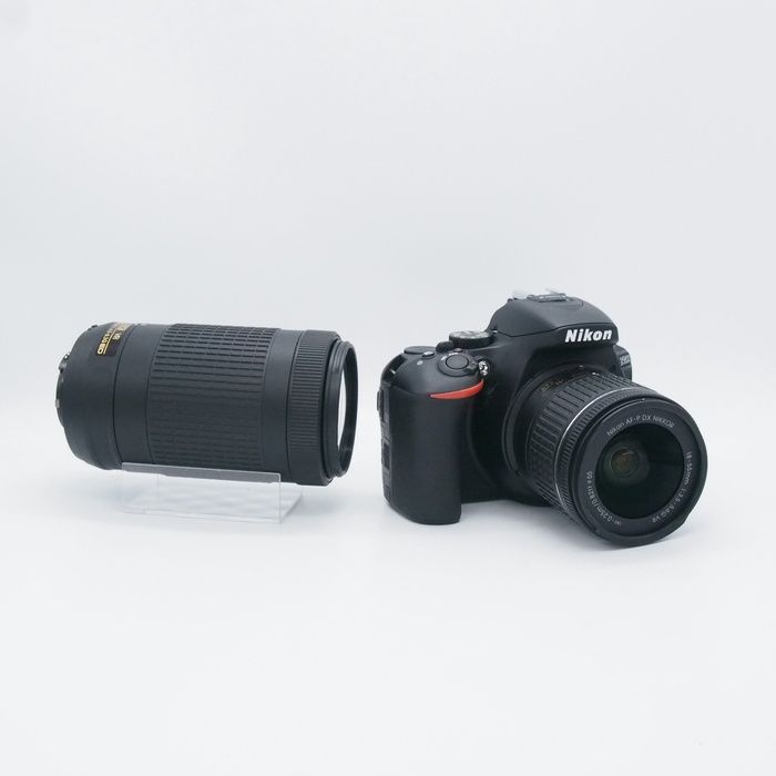 Nikon D5600（中古品） ニコン Nikon D5600 レンズキット デジタル 一眼レフ カメラ