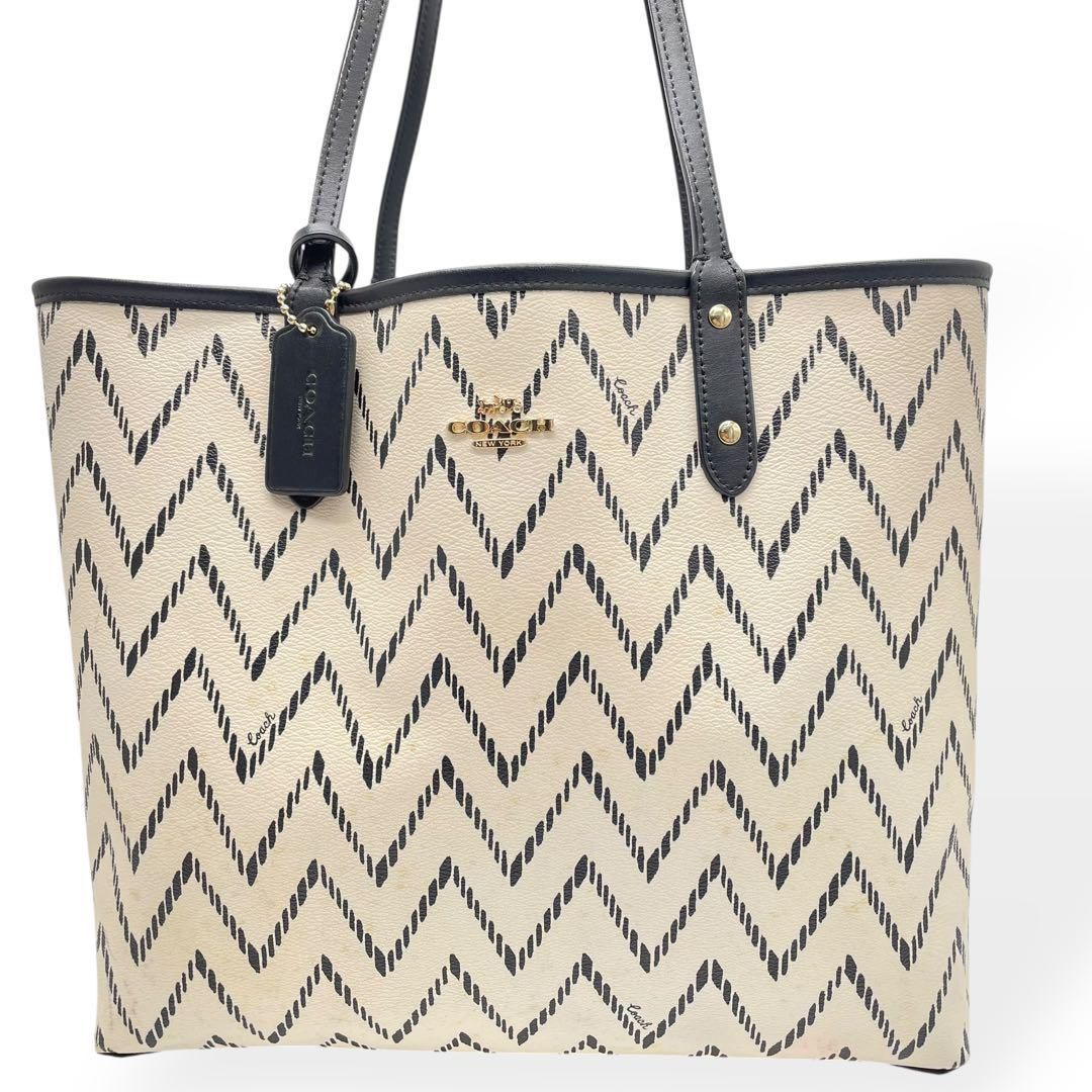 COACH コーチ トートバッグ レザー リバーシブル A4収納 ポーチ付き 美品 COACH コーチ リバーシブルトートバッグ&ポーチ付き