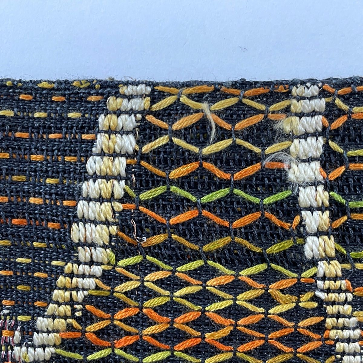 名古屋帯 松葉仕立て 鈴 リーフ 円弧 銀通し 着物 075a d 名古屋帯