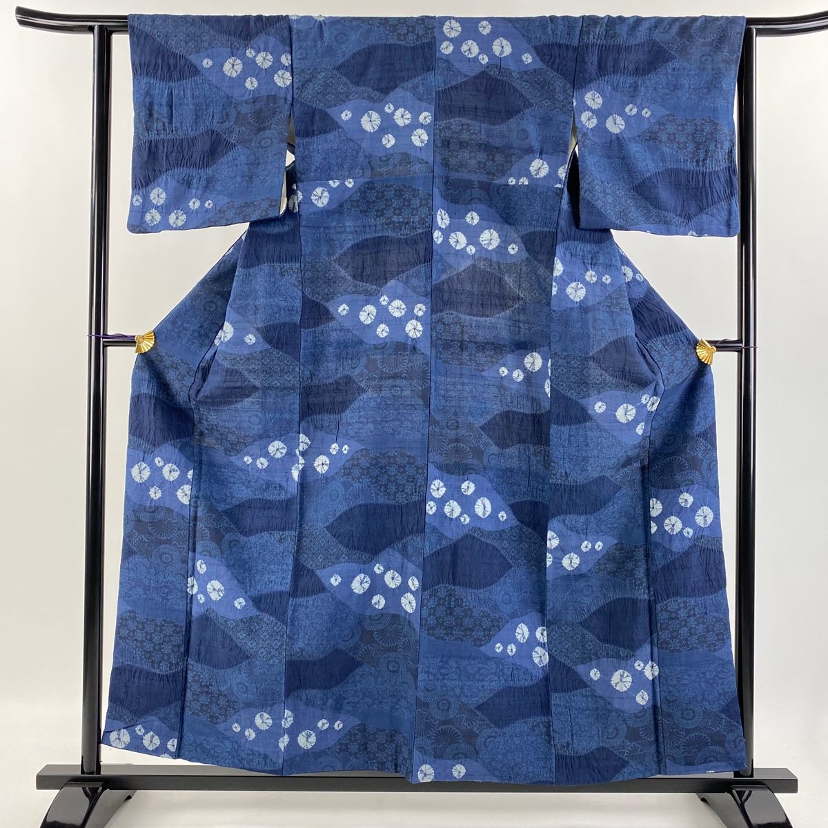 小紋　身丈159　瑞宝錦華文　藍型染　美品 小紋 身丈159 瑞宝錦華文 藍型染 - メルカリ