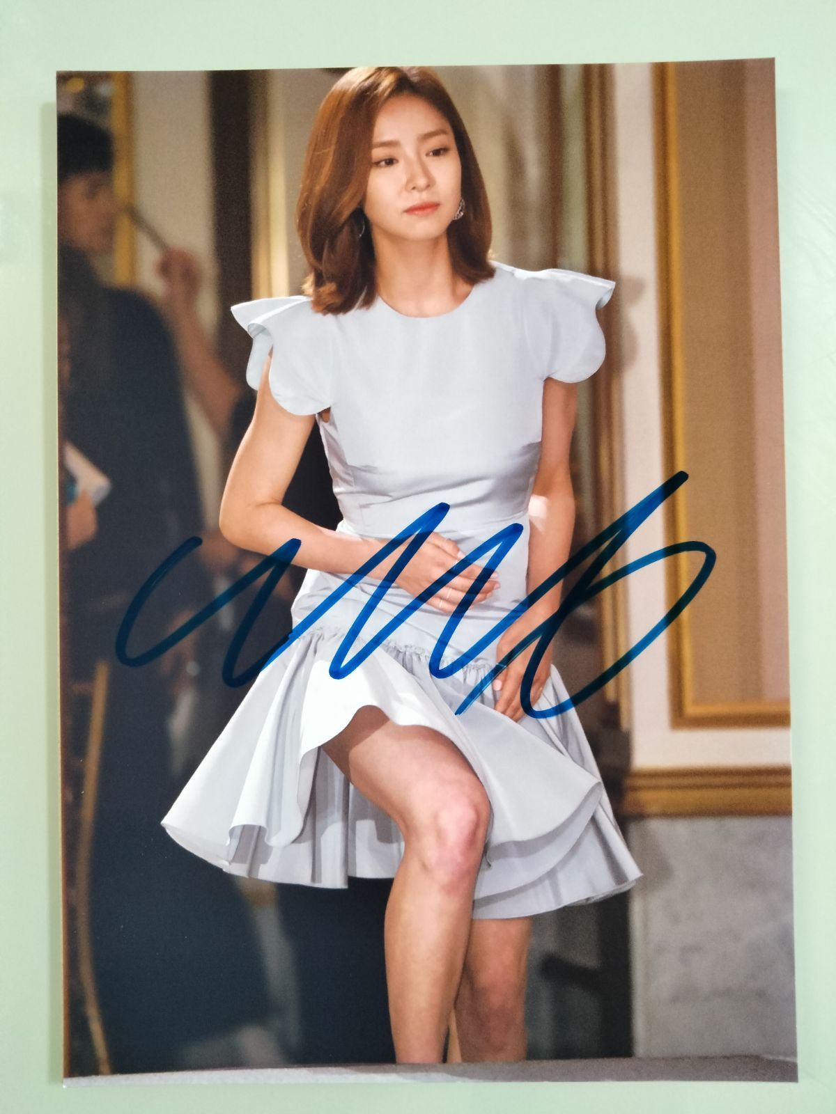 シン・セギョン直筆サイン入り2Lサイズ写真…明日に向かってハイキック…3