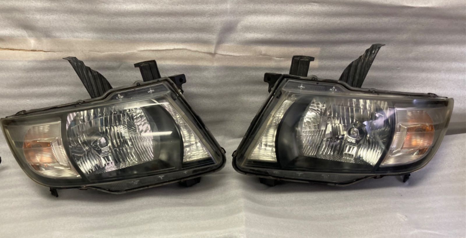 モビリオスパイク GK1 後期 ヘッドライト 左右セット クリア塗装 再生品 モビリオスパイク GK1 後期 ヘッドライト 左右セット クリア塗装