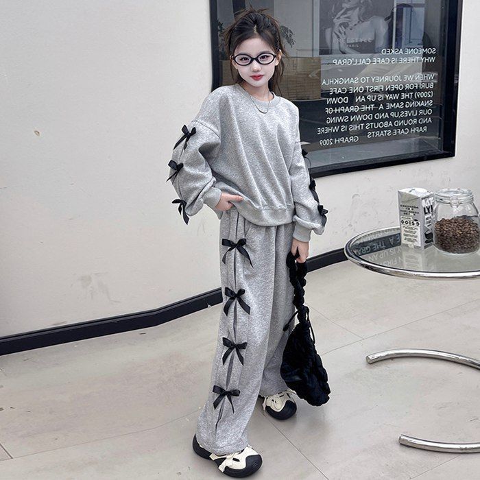 キッズ 女子 2点セット 上下 セットアップ 可愛い  おしゃれ 運動服 キッズ 子供服 セットアップ 2点セット カジュアル ジャージ