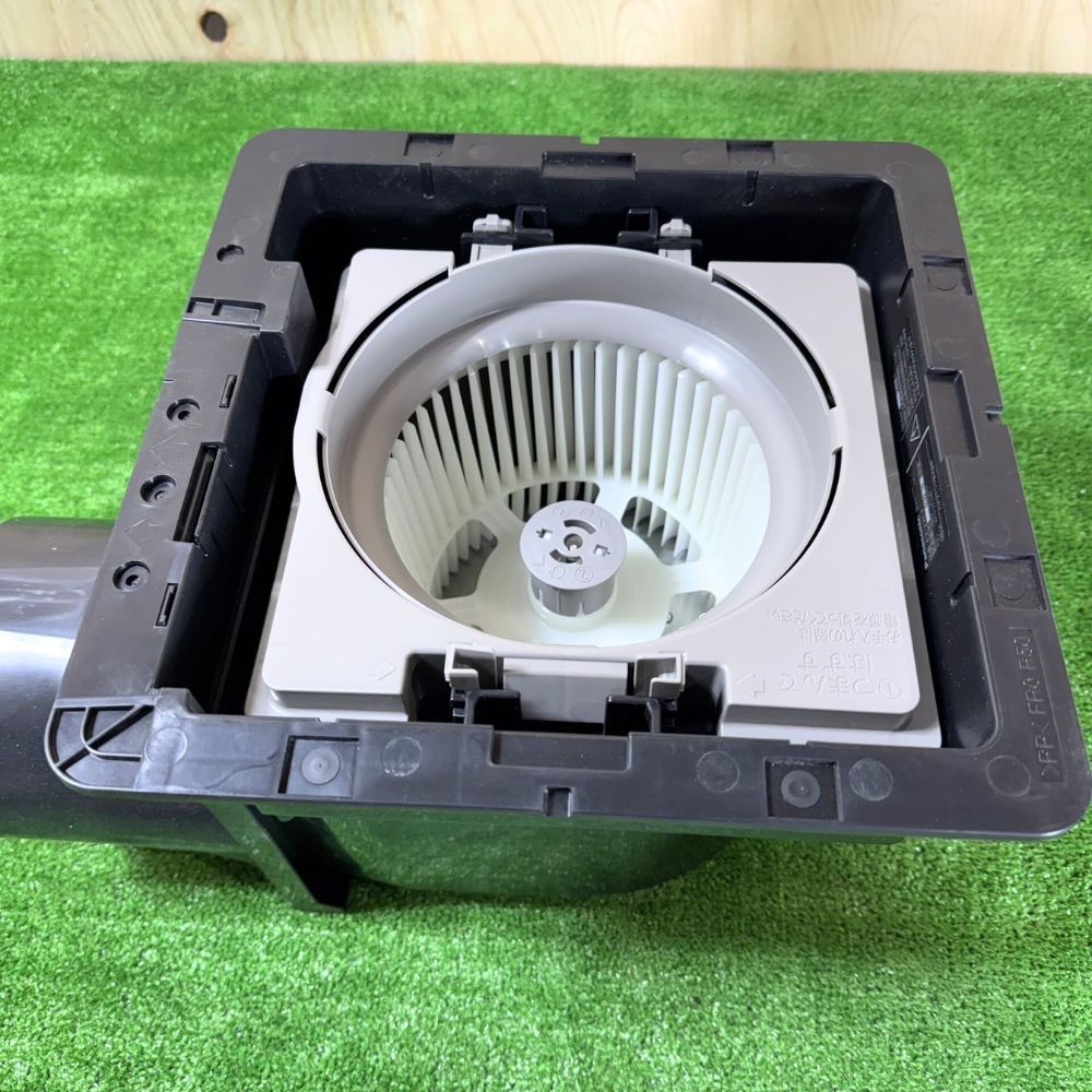 パナソニック FY-27C7 天埋換気扇 樹脂製 低騒音 ルーバーセット 排気用 270角 φ150mm ♥品アウトレット