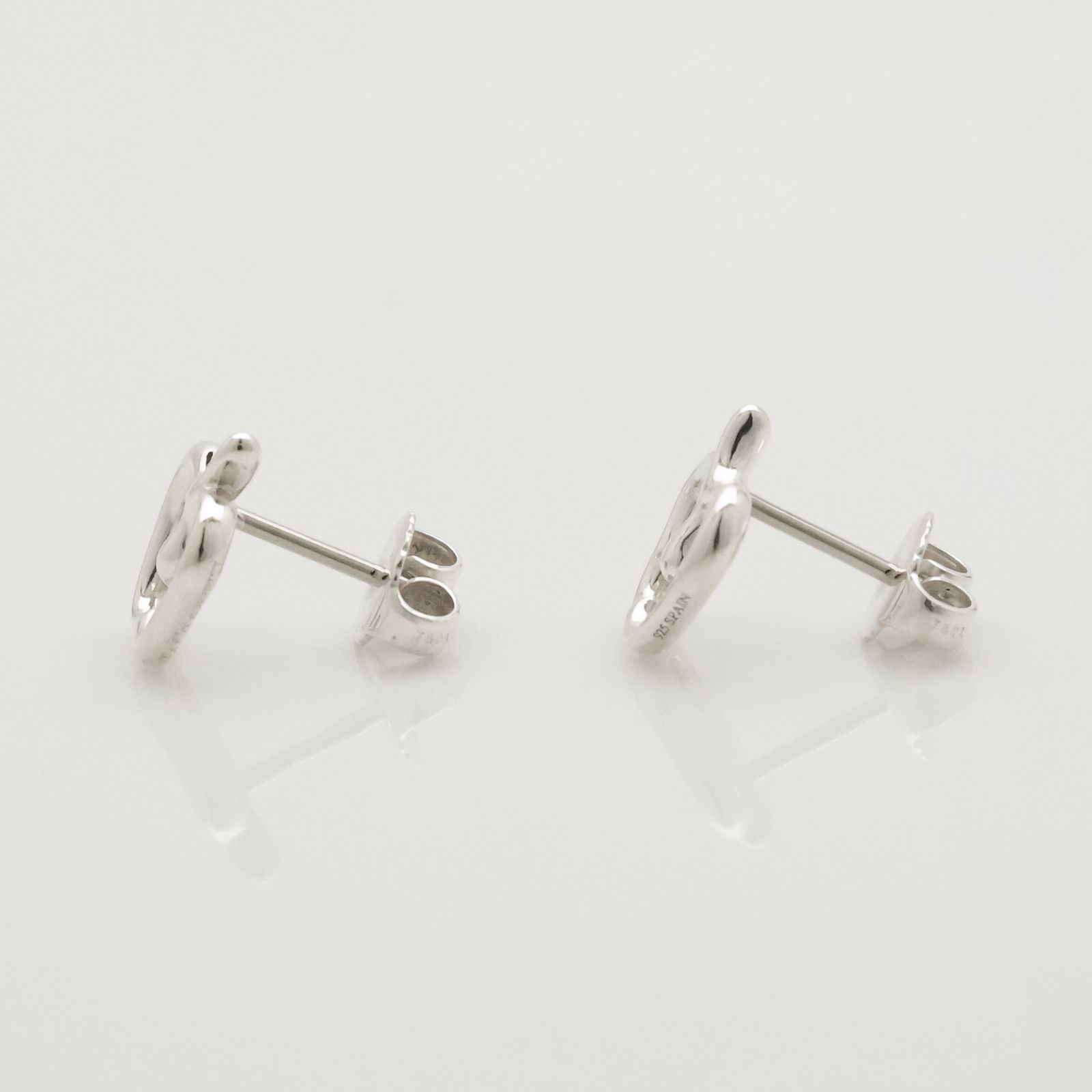 ティファニー TIFFANY&Co. エルサペレッティ ミニ アップル ピアス 楽天市場】ティファニー アップル ピアス K18イエローゴールド