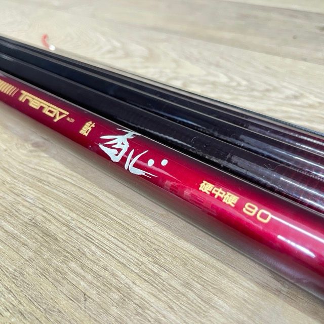 釣竿【中古】NISSIN ニッシン トレンディー 鮎 香心 硬中硬 90