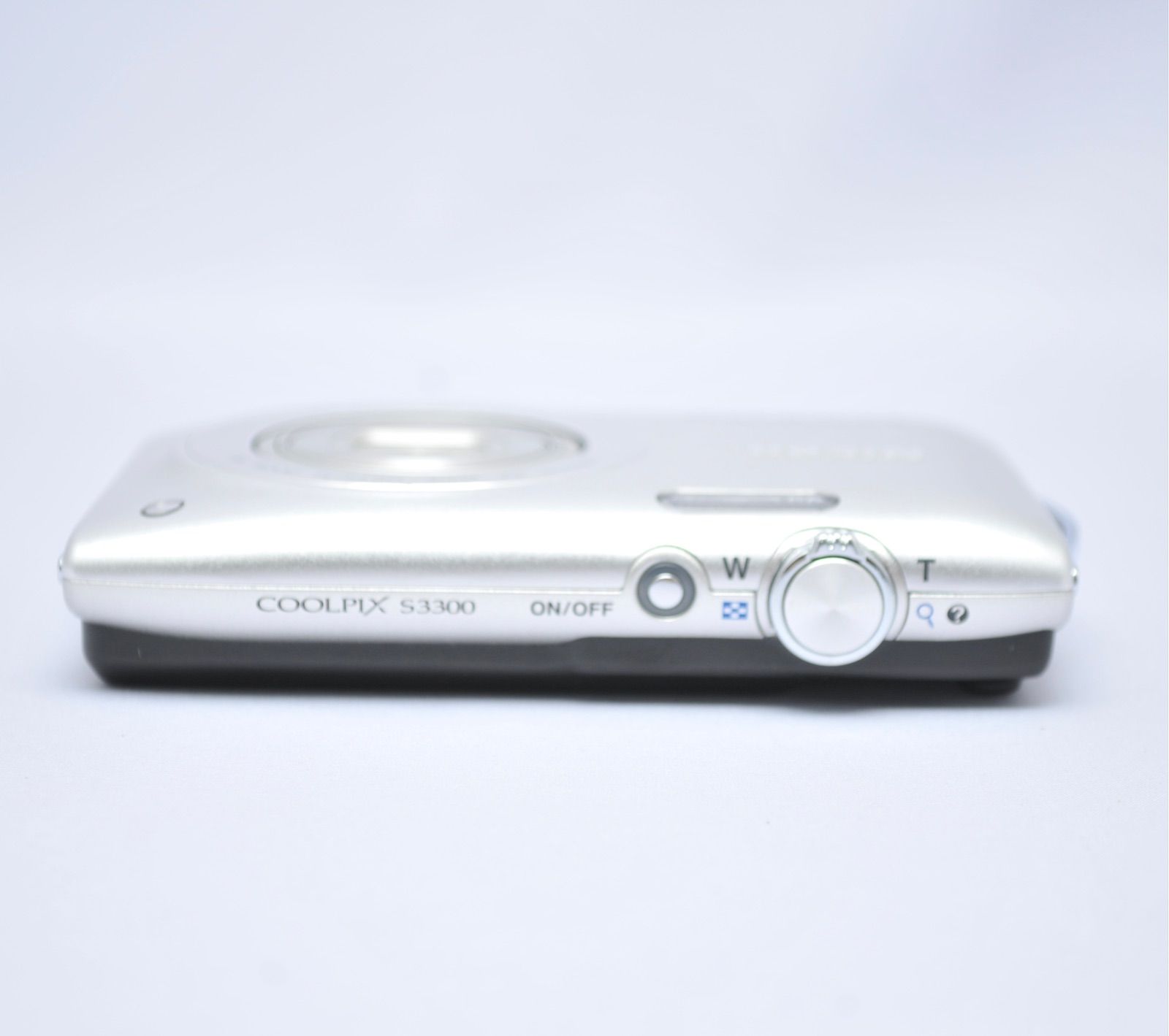 Nikon デジタルカメラ COOLPIX (クールピクス) S3300 クリスタル