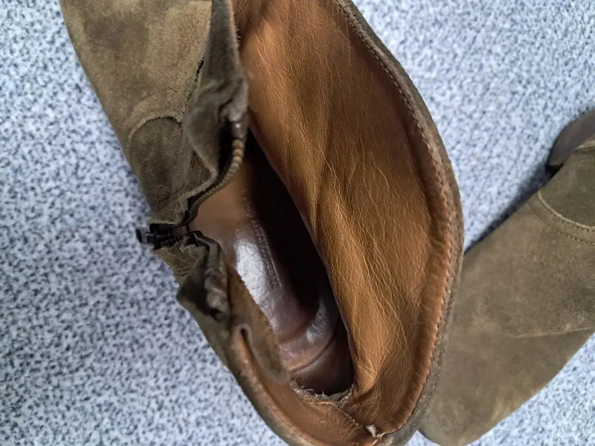 イサベルマラン スエードブーツ