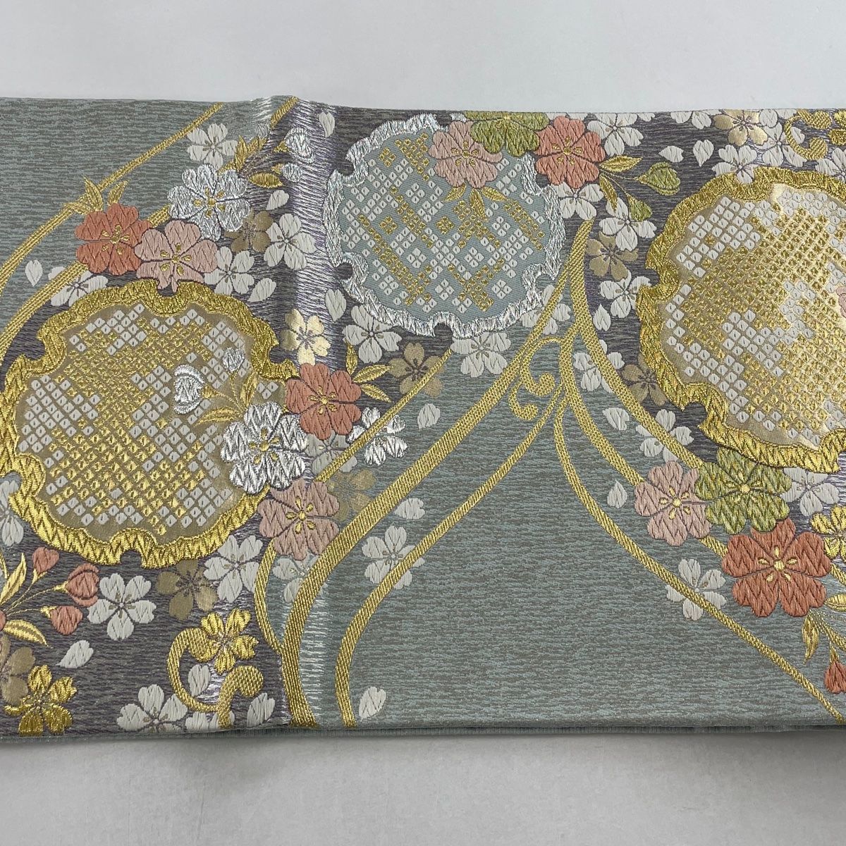 袋帯 美品 秀品 落款 雪輪 桜 唐織 金銀糸 青灰色 六通 正絹