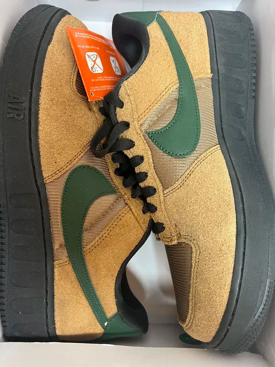 NIKE(ナイキ) 靴 fj1533 200