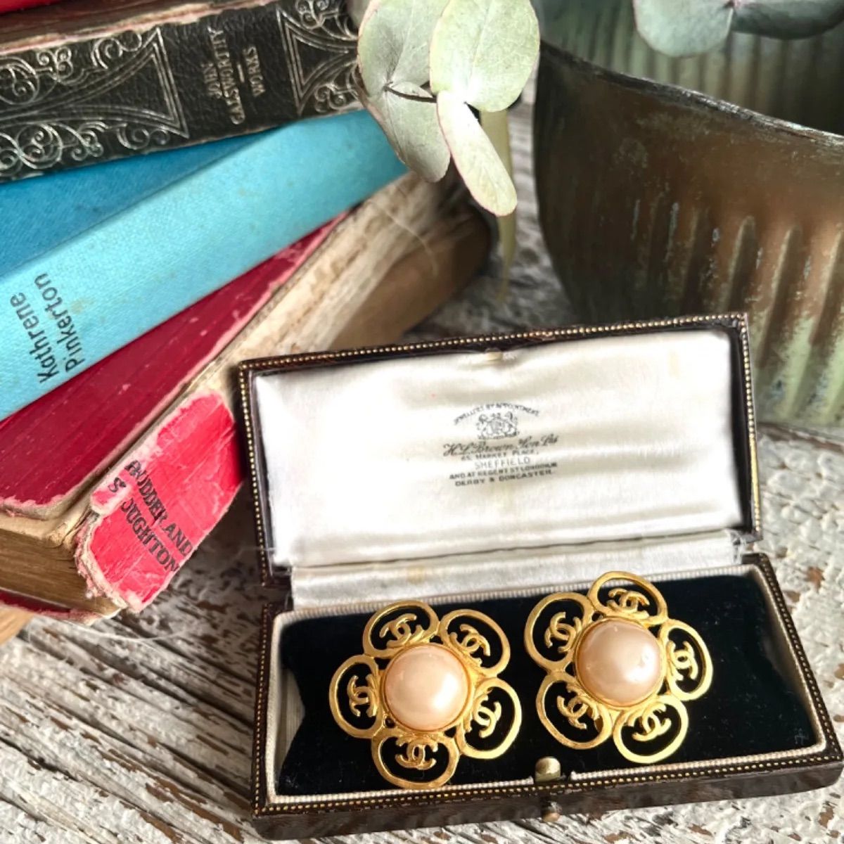 イヤリング】CHANELヴィンテージ ココマーク花 1995 - メルカリ 