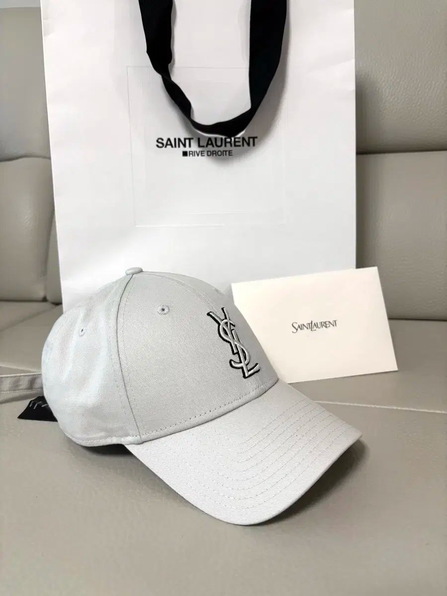 SAINT LAURENT（サンローラン) x NEW ERA(ニューエラ) YSL