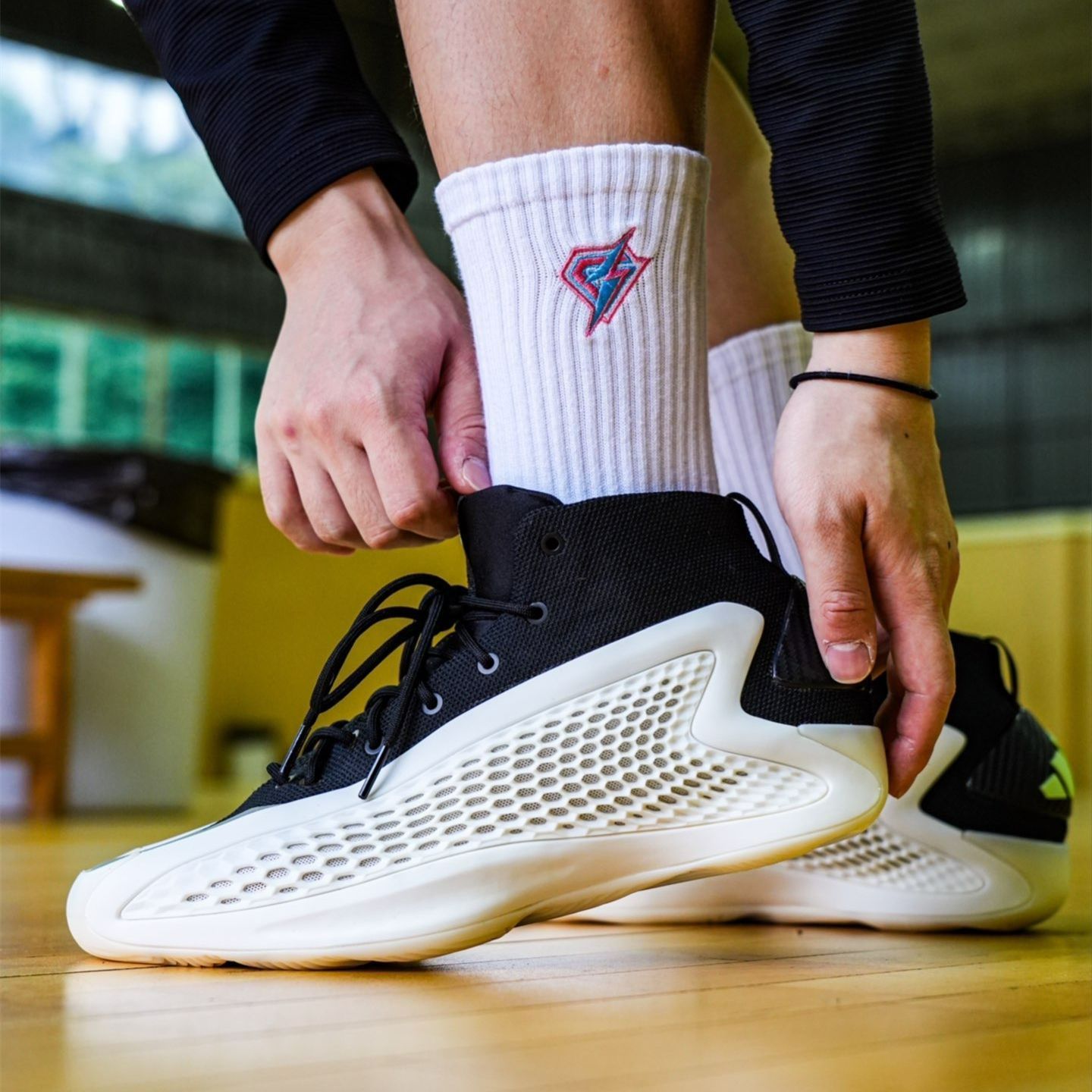 adidas A.E.1 27cm バスケットボールシューズ （adidas 笑わせる