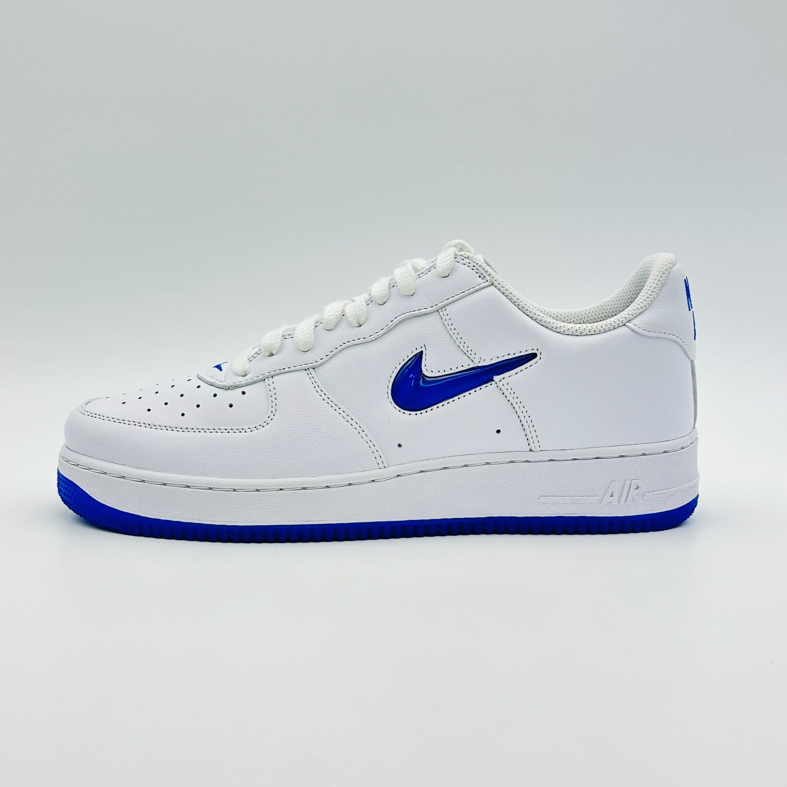 新品未使用】 Nike Air Force 1 Color of the Month Royal Jewel