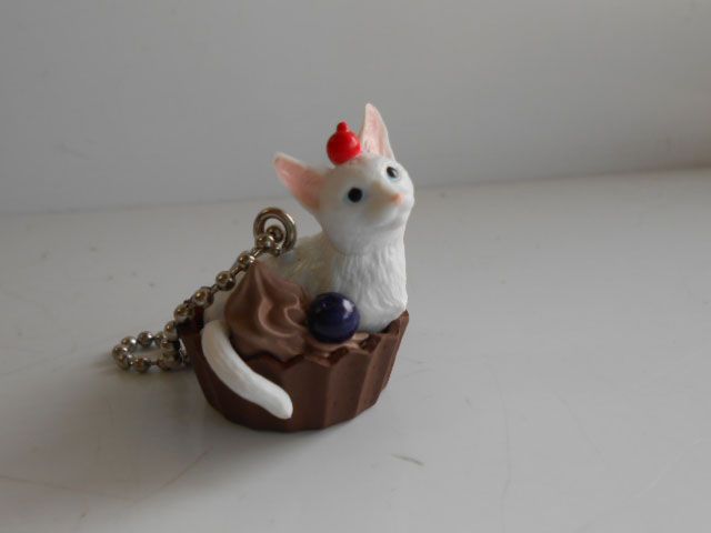 ♯Isi07PTねこドーナツやわらかストラップシークレット入全7種