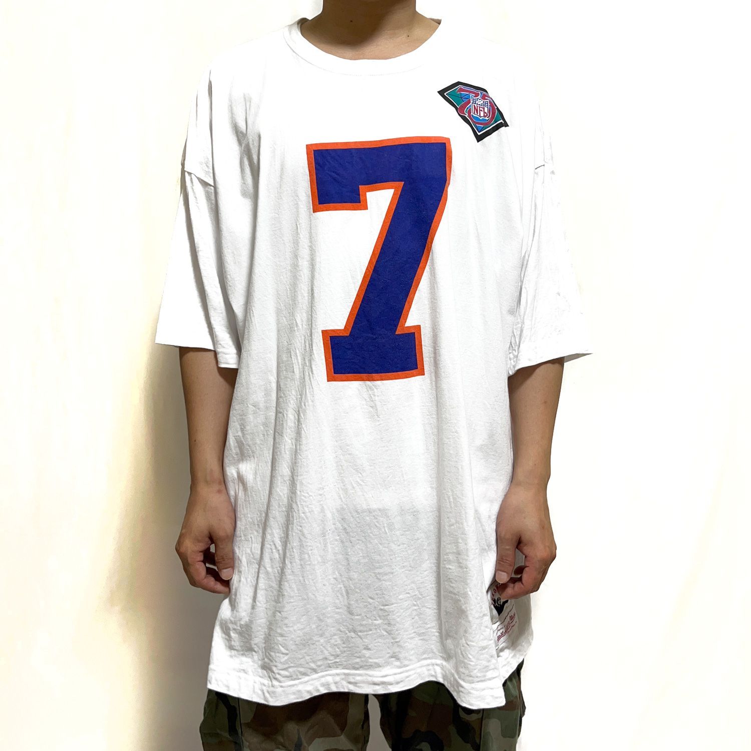 38215382_02.jpg