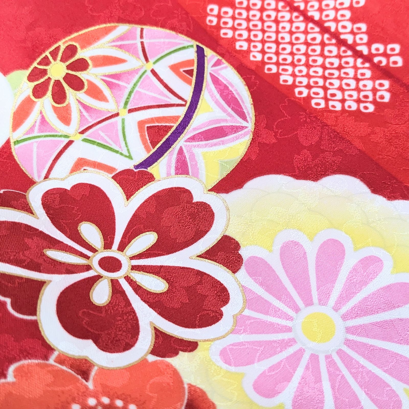 女の子 七五三 3歳 被布 着物 フルセット 矢絣 毬 桜 赤 D6 - メルカリ