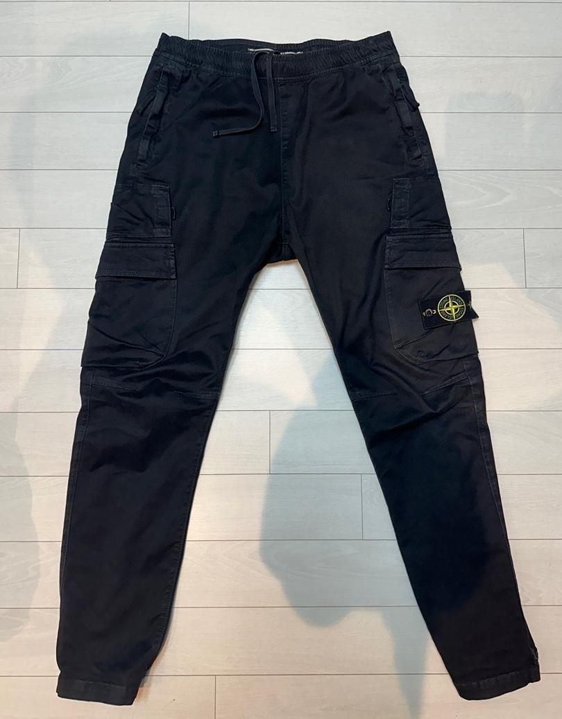 【雷市場（ポンジャン）商品韓国直送】32 STONE ISLAND(ストーンアイランド) 初回版 マガジン カーゴ