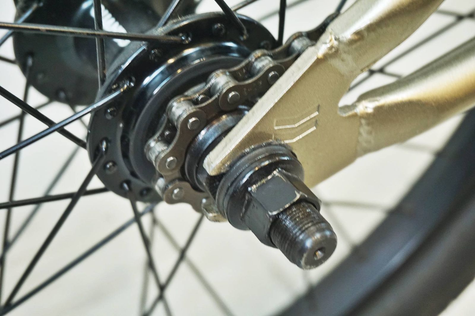 モデル 20インチ