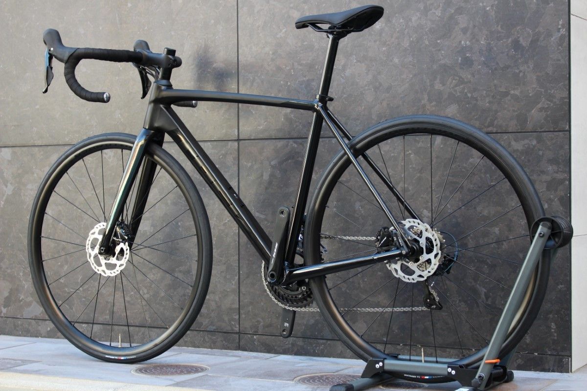 TREK Émonda ALR 揃う 5 2023年式 ロードバイク