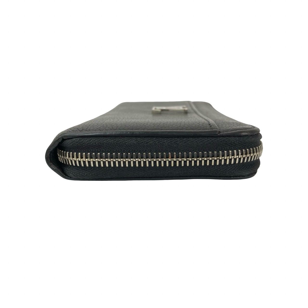 ロックミー レザー