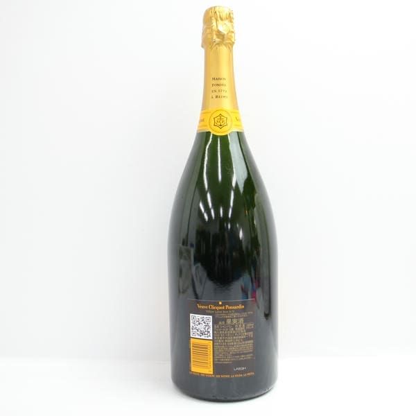 ヴーヴ・クリコ イエロー ブリュット マグナム 1500ml - メルカリ