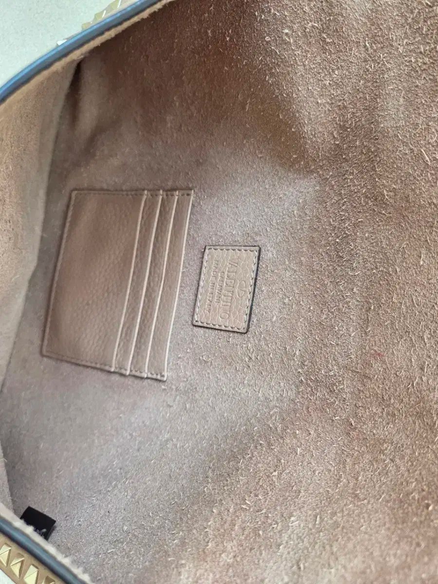 Valentino ヴァレンティノ クラッチバッグ WWW_DECORATOM_COM_BR