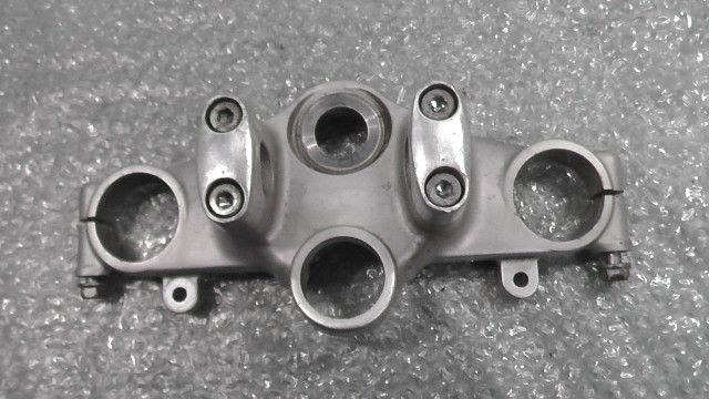 VTR250 FI　MC33-1403xxx　の　トップブリッジ:#1738284925