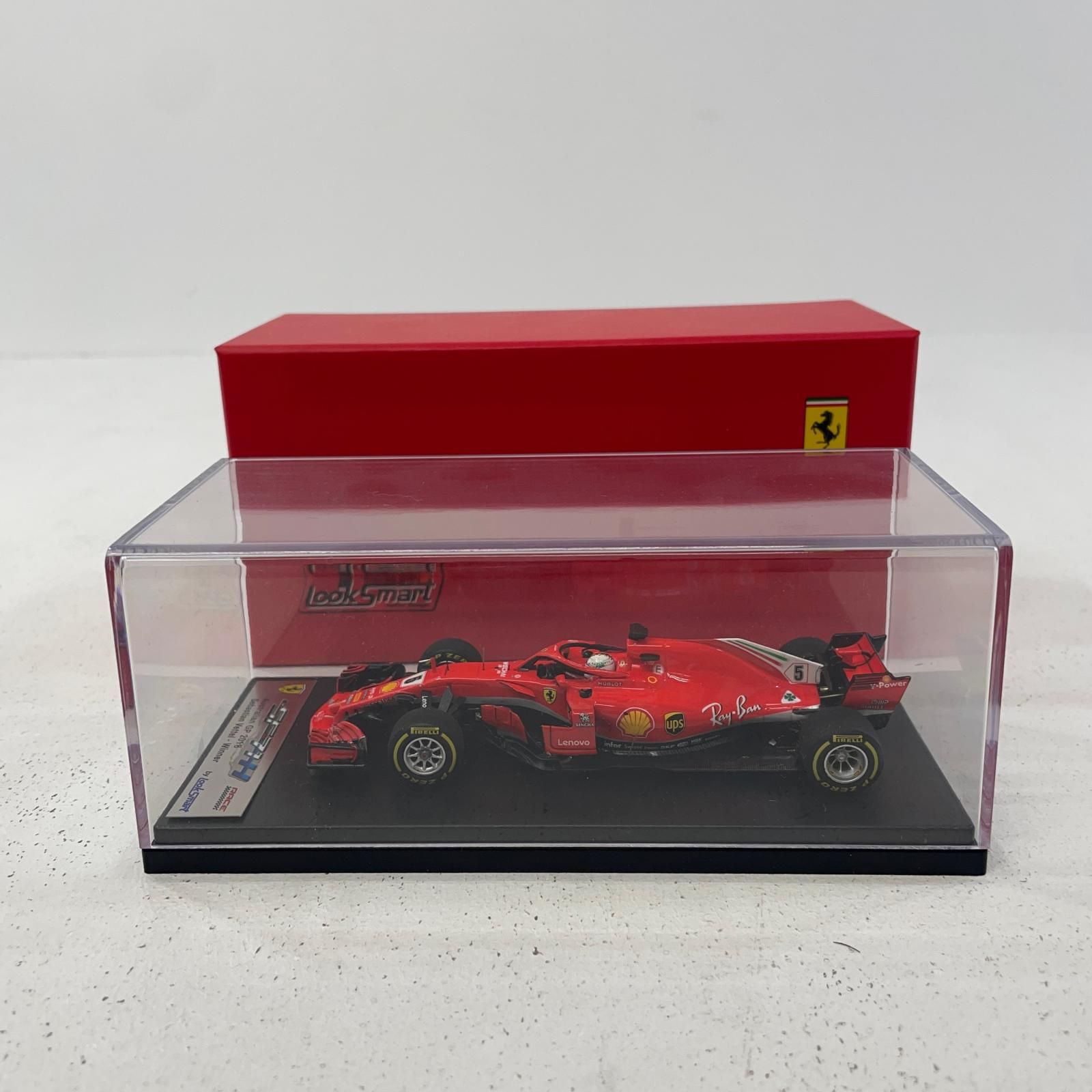 尾張小牧店】 中古 ルックスマート 1/43 Scuderia Ferrari SF71H