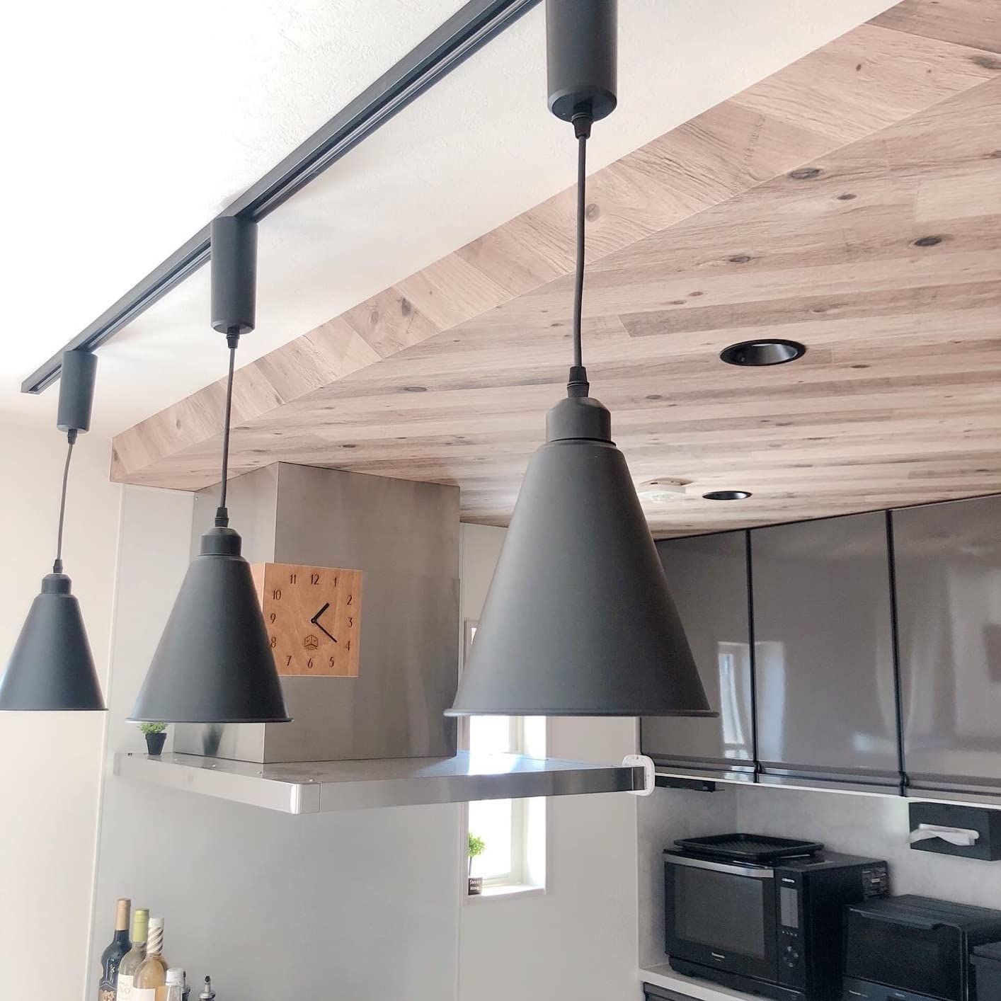 裏面はゴールド色 E26