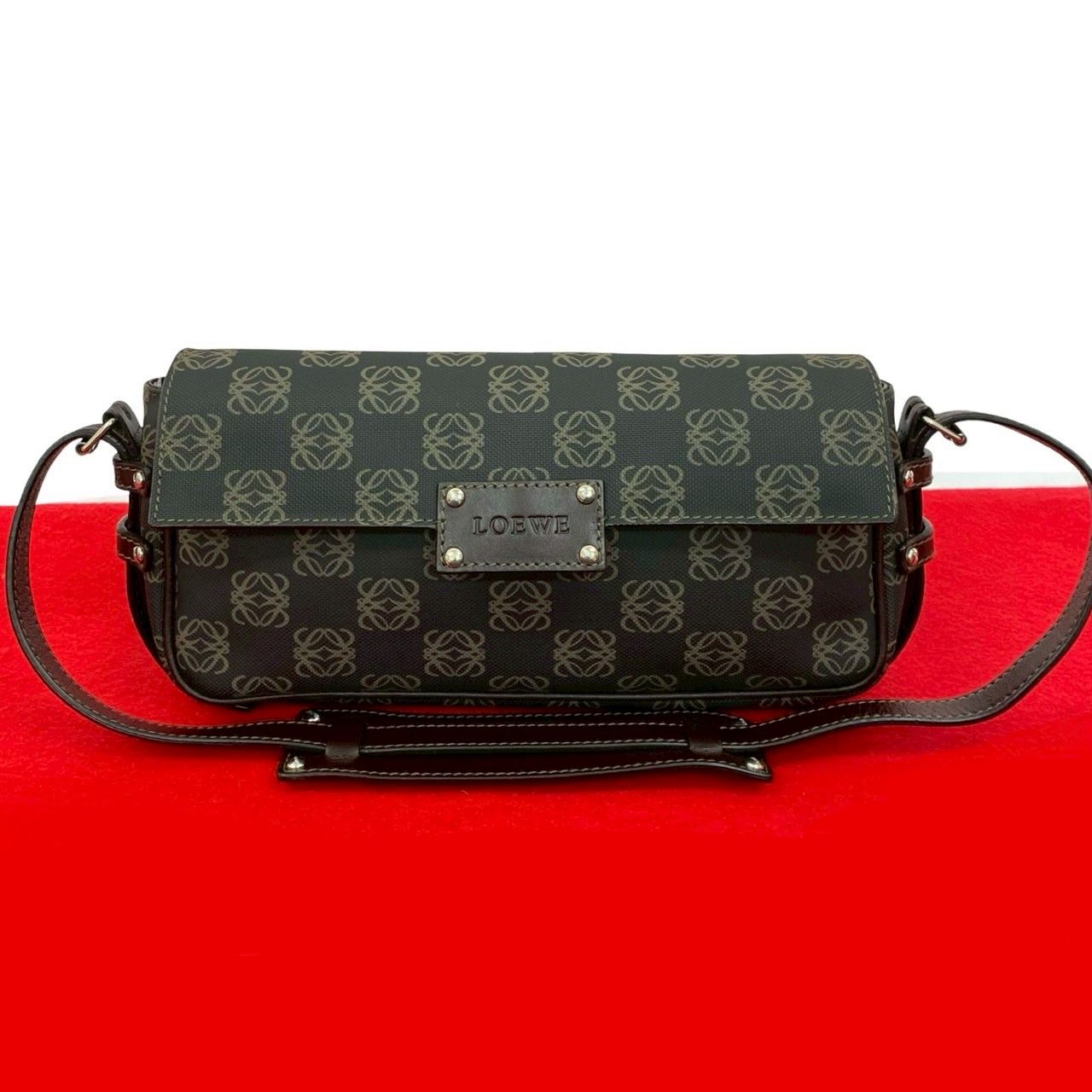極 美品 希少品 LOEWE ロエベ アナグラム ロゴ 柄 レザー 本革