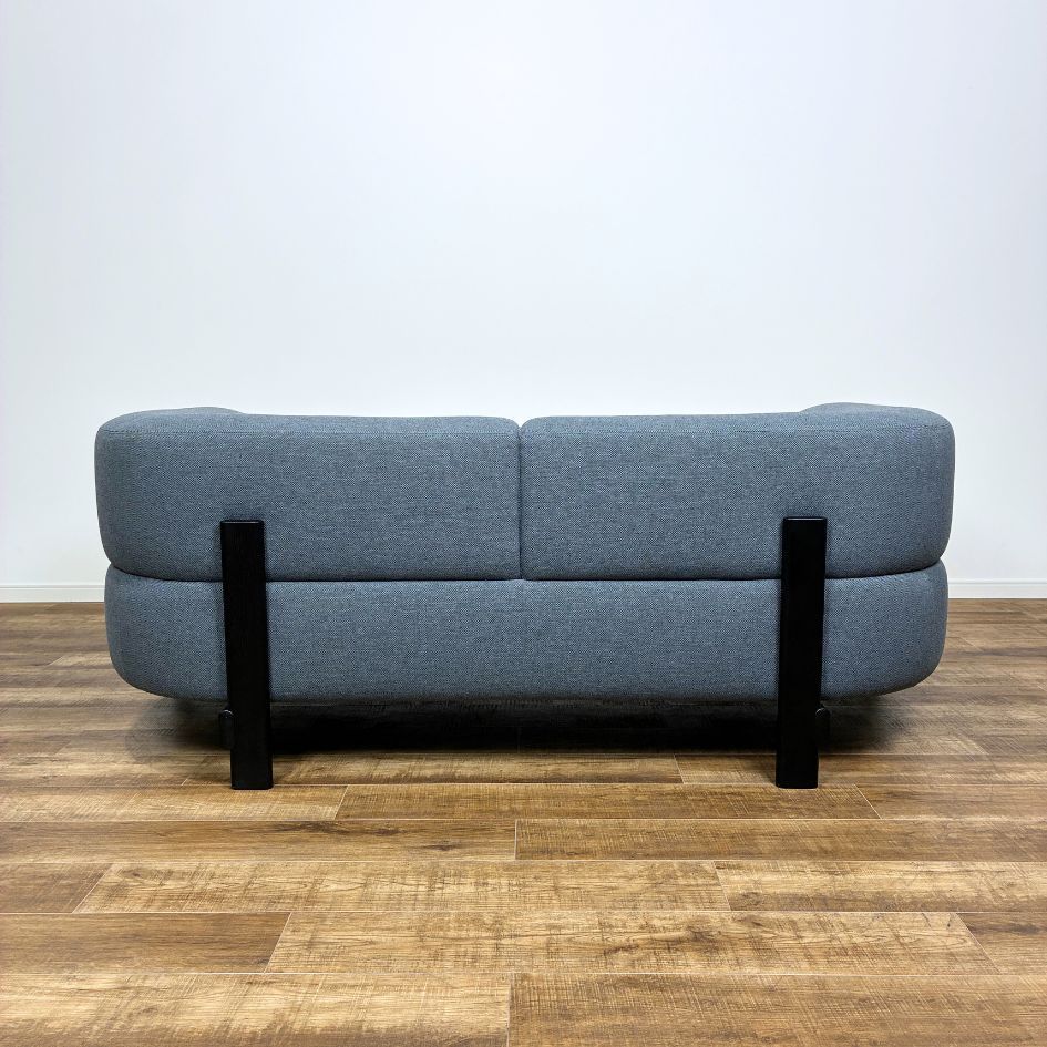 カリモクニュー