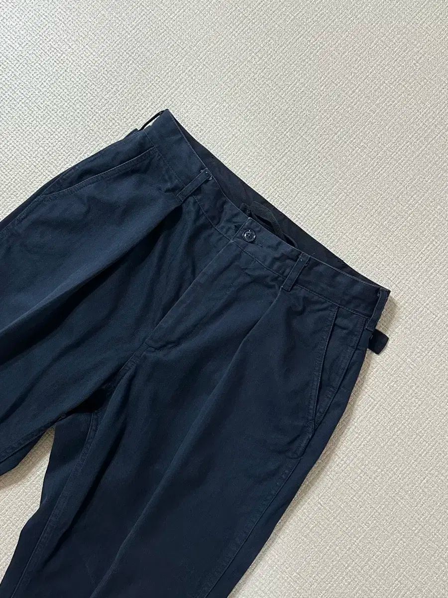 パンツ ネイビー