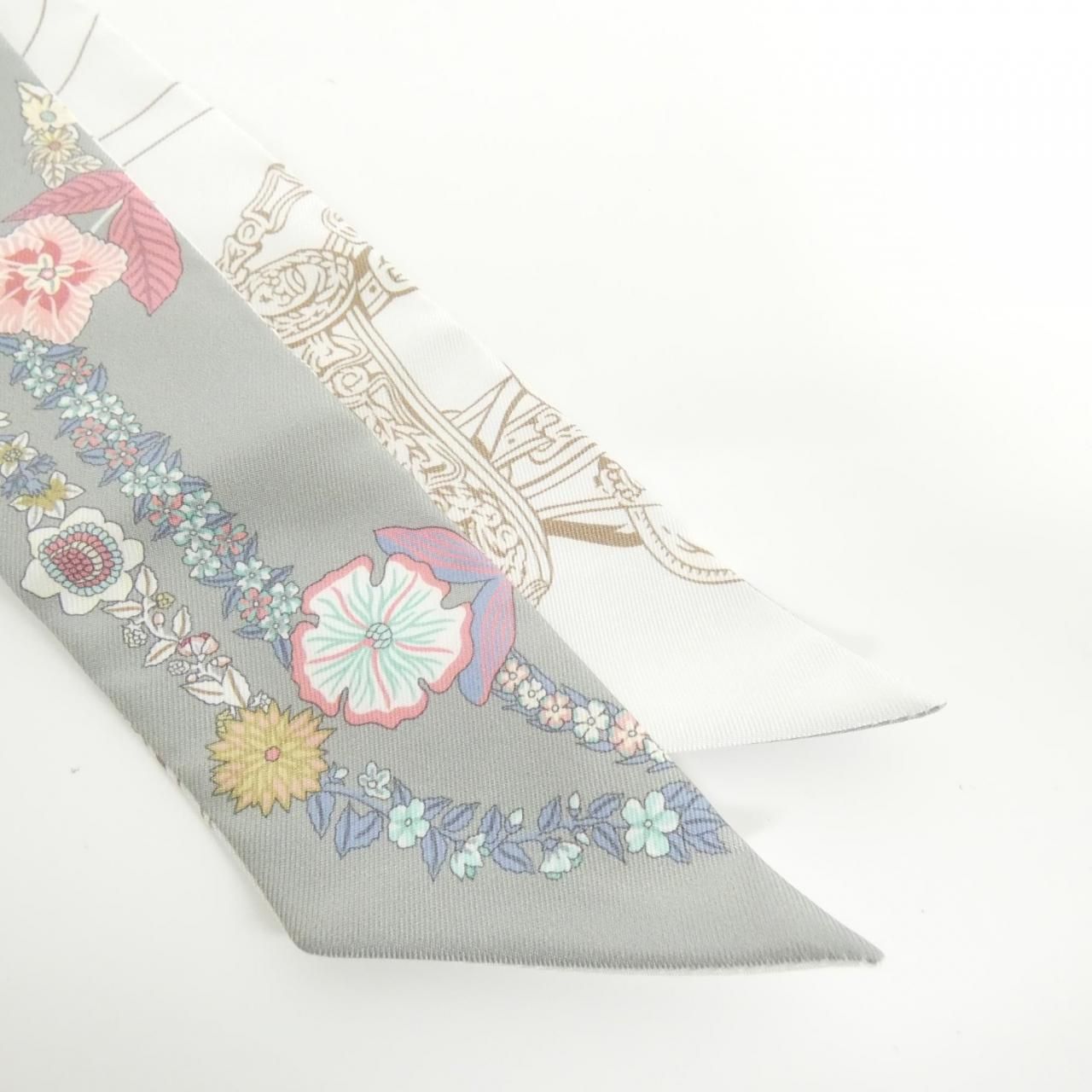 エルメス BRIDES DE GALA EN FLEURS ツイリー 064220S スカーフ