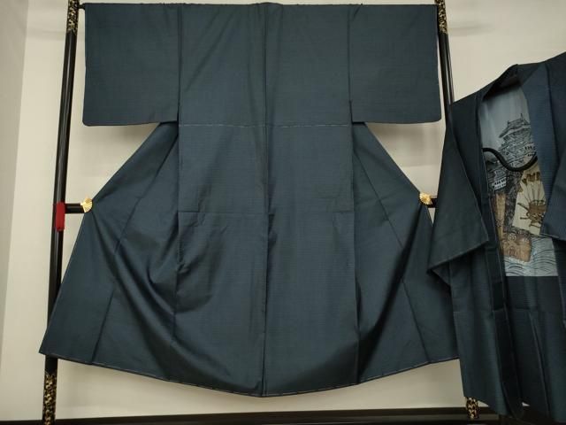 平和屋着物●男性　本場大島紬　アンサンブル　100亀甲　総詰め　正絹　逸品　AAAY7321ck 平和屋着物○男性 本場大島紬 アンサンブル 100亀甲 総詰め 正絹 逸品