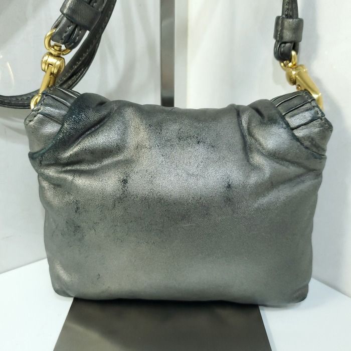マークバイマークジェイコブス Marc by Marc Jacobs レザー ラムスキン 