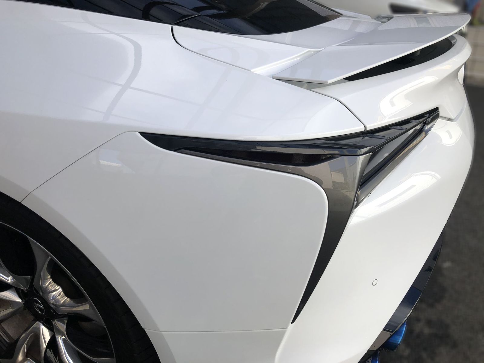 Tint+再利用できる レクサスLC テールランプ スモークフィルム LC500