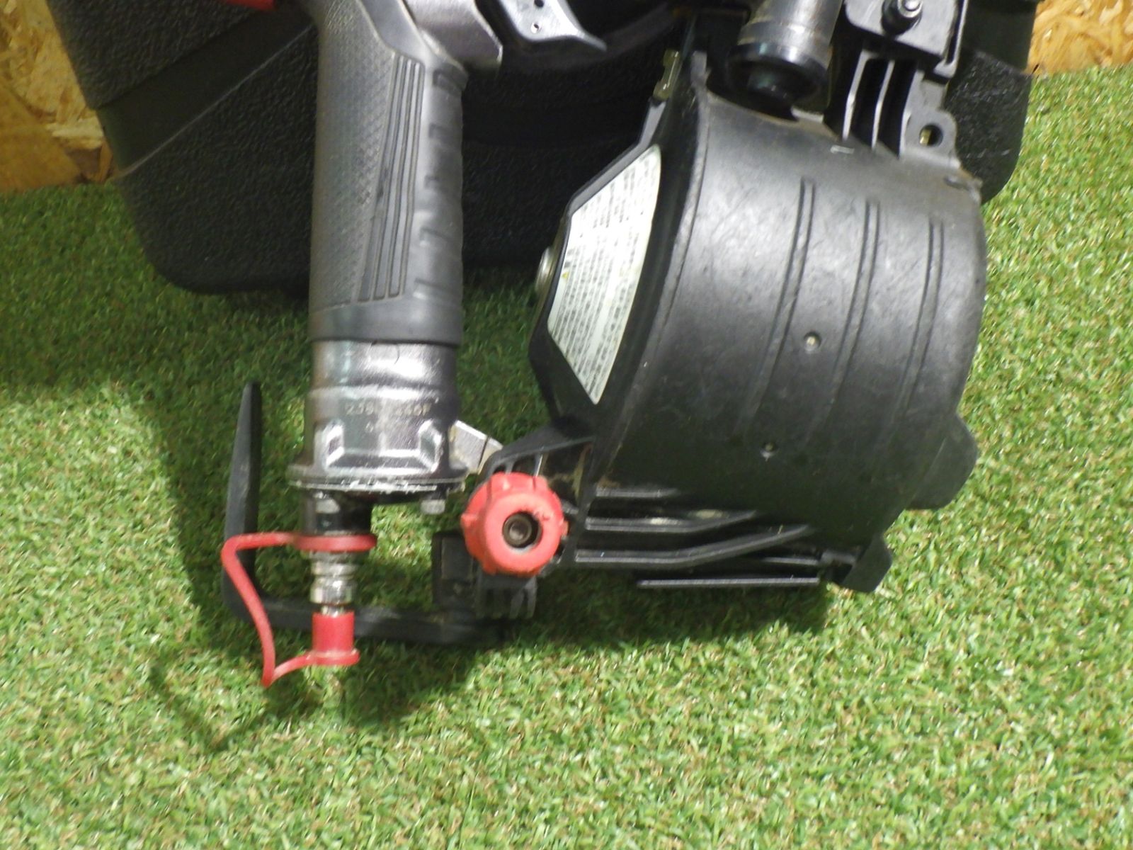 幅広い建築現場に