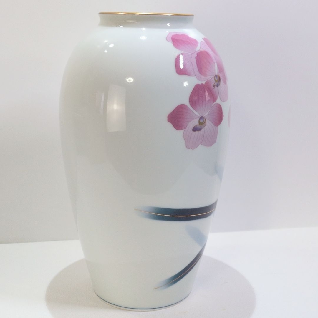 香蘭社 染錦鍋島焼 胡蝶蘭 コチョウラン 花瓶 花器 陶器 花入 SMP1DAWEKUDUS_SCH_ID