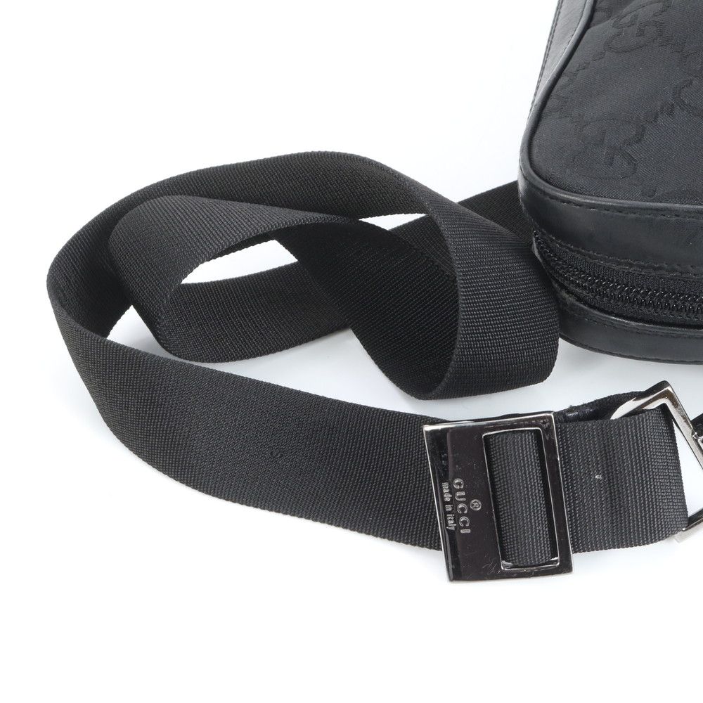 極美品 グッチ GG ナイロン レザー ショルダーバッグ 斜め掛け