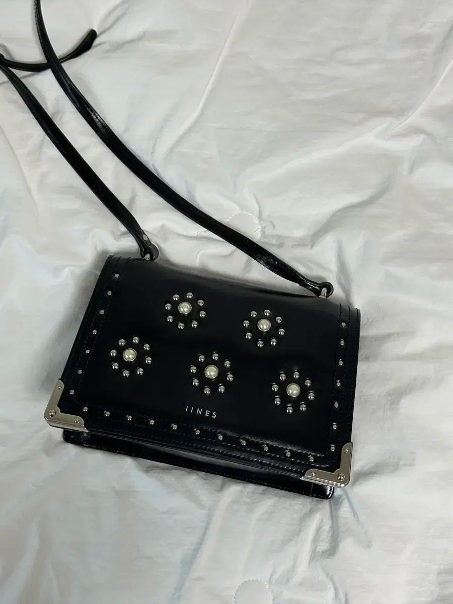 IINES ブラック バッグ