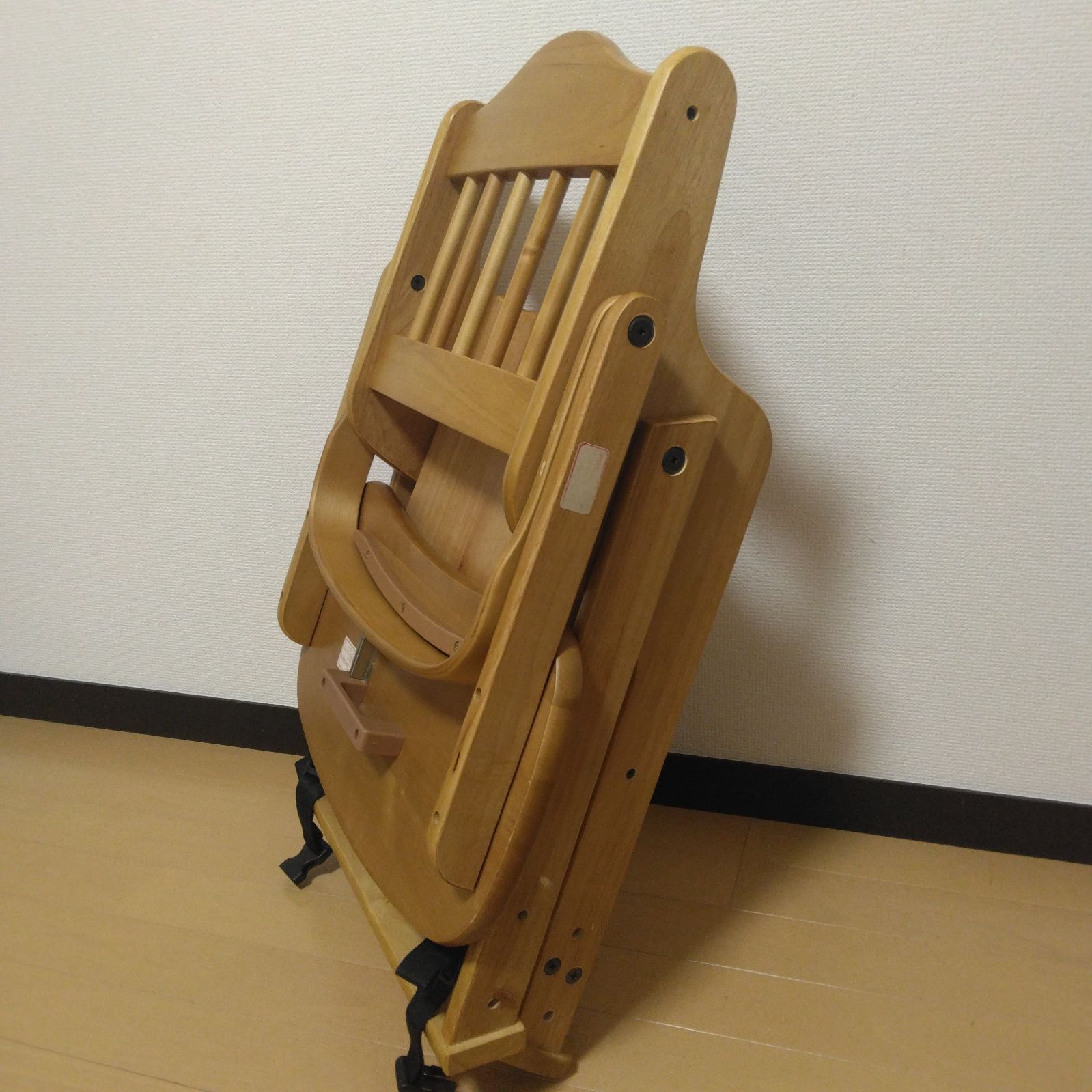 【美品】澤田木工所 ハグハグチェア テーブルハイローチェア 美品 澤田木工所 ハイローチェア 3点ベルト・テーブル付き