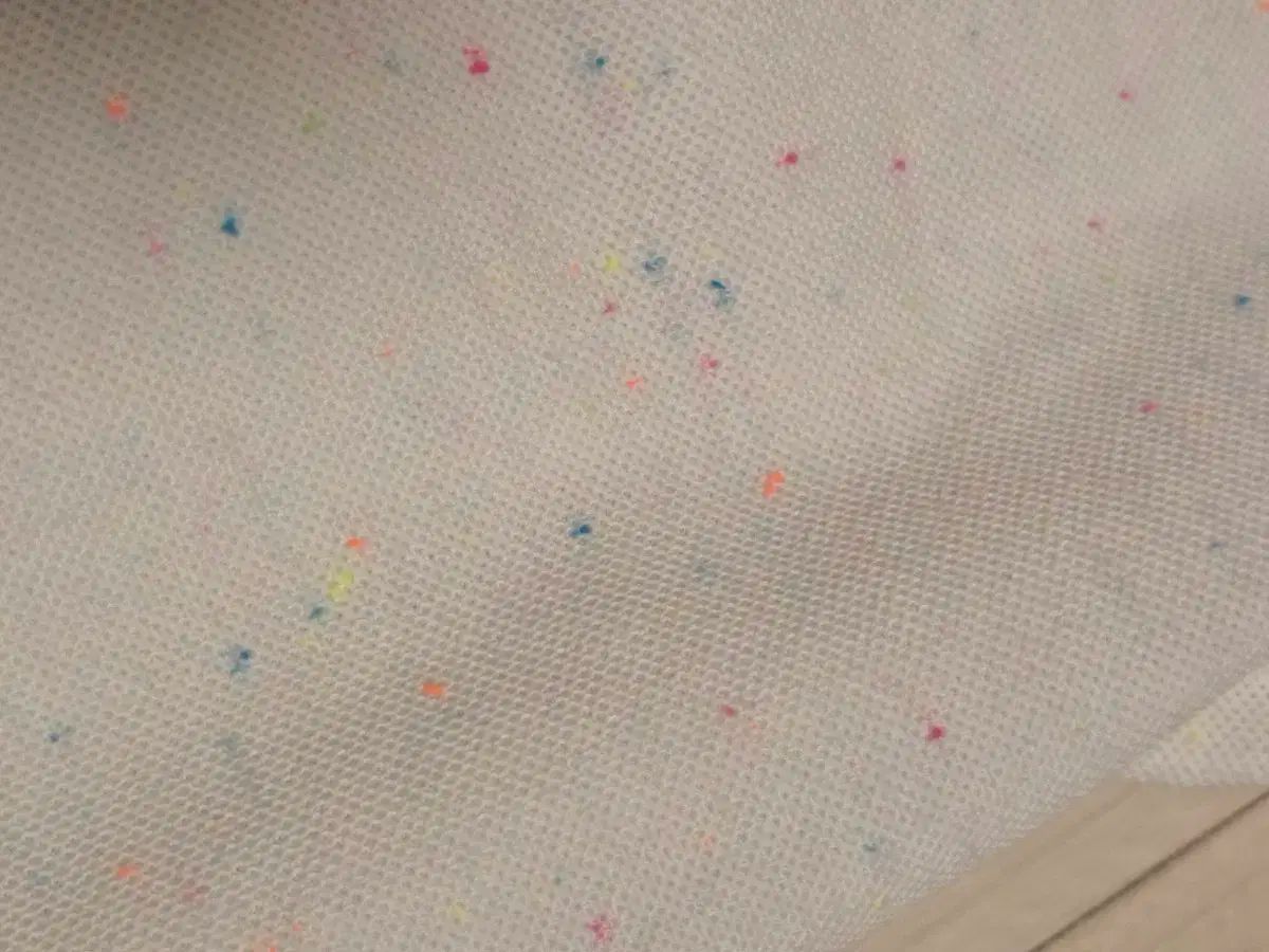 LONA マークアンドロナ