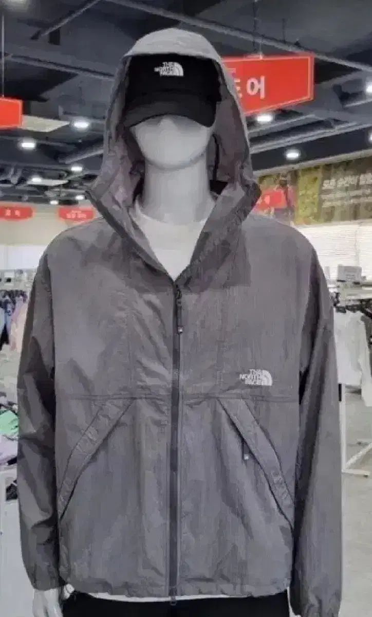 THE NORTH FACE ザ ノース フェイス マンズ ウィンドブレーカー アイストラック ジャケット 各 XL 105 サイズ