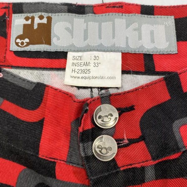 stuka バギーショーツ　W30 中古】STUKA バギーショーツ 総柄 レッド 30 ストゥーカ[24
